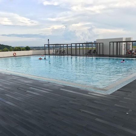 Js Homestay@Iskandar Puteri, Nusajaya Nusajaya  Dış mekan fotoğraf